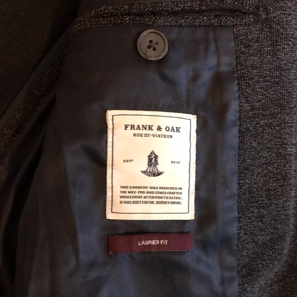 Blazer - Picture 2 of 3